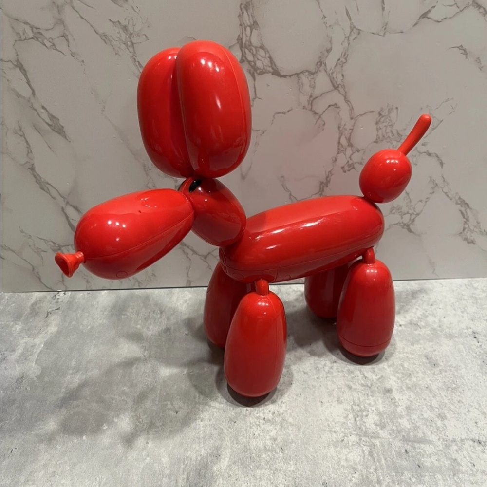 Squeakee Balloon Dog Interactive Pet Feed Him Teach Tricks Pop Him Squeaky
